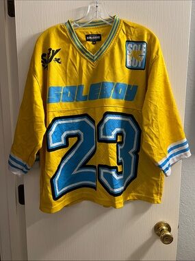 Men's Yellow & Blue Jersey Top - 23 Graphic